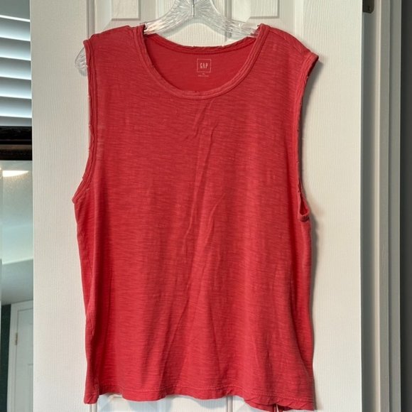 Salmon pink GAP Distressed Sleeveless Shirt, size XL - Picture 1 of 4